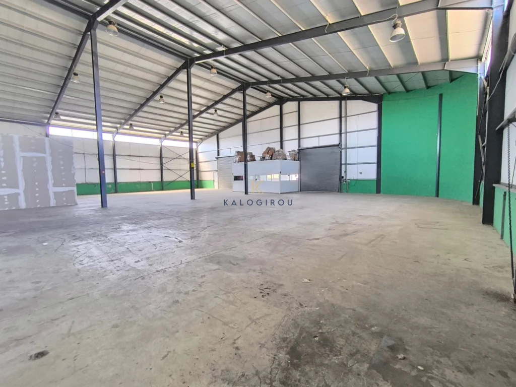 1110m² Commercial for Sale in Aradippou, Larnaca District