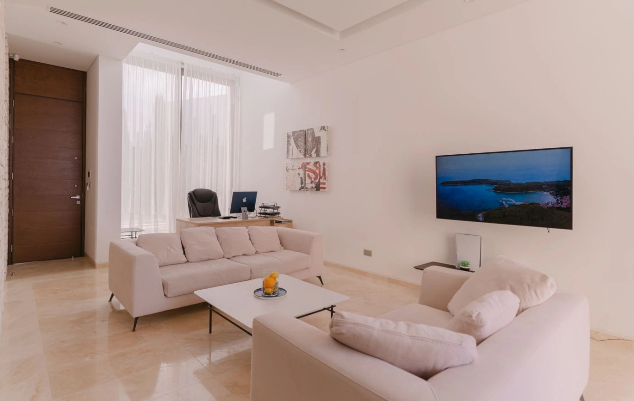 4 Bedroom House for Sale in Peyia, Paphos District