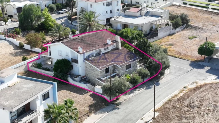 Cheap Houses and Villas for Sale Nicosia up to 700000 euro