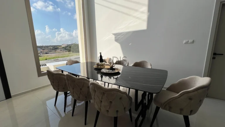 3 Bedroom House for Sale in Episkopi, Limassol District