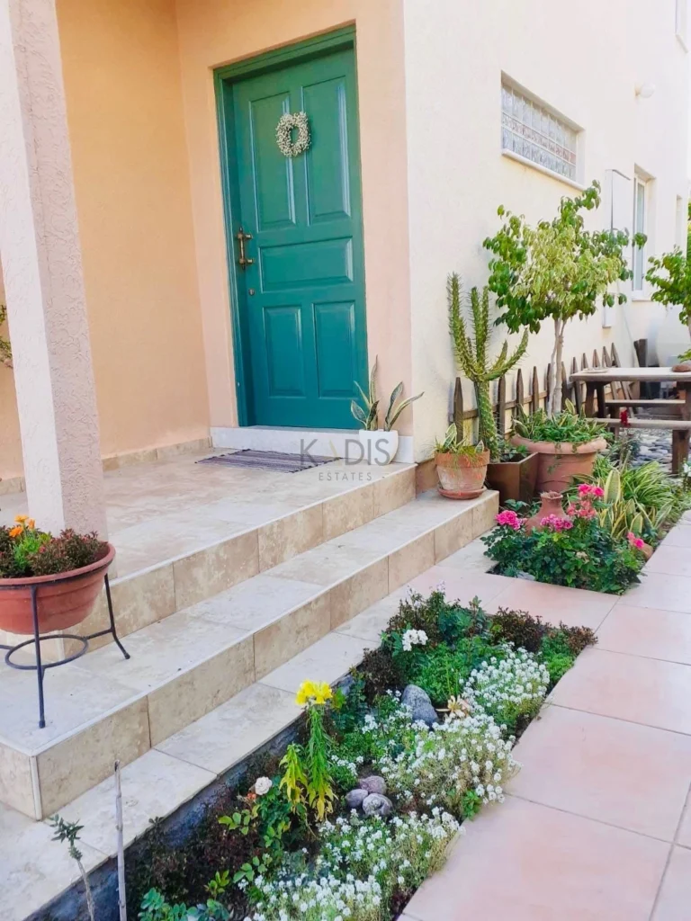 3 Bedroom House for Sale in Limassol – Agios Athanasios