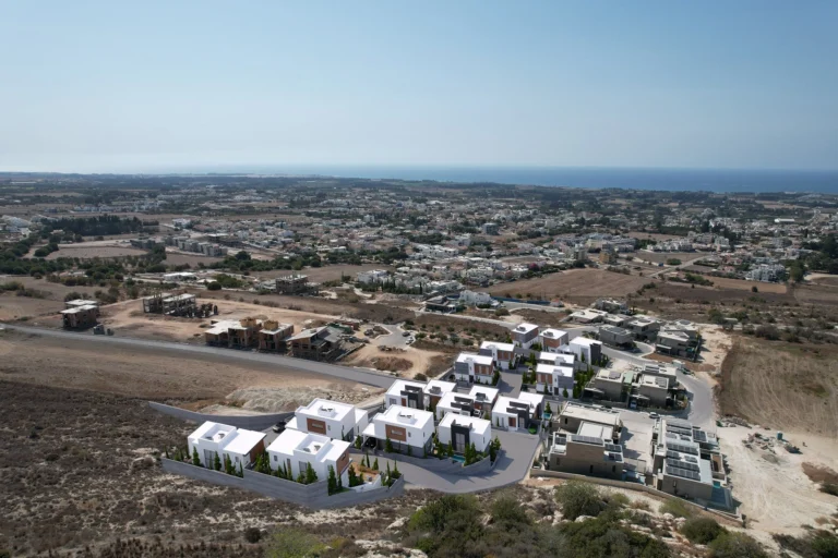 3 Bedroom House for Sale in Geroskipou, Paphos District