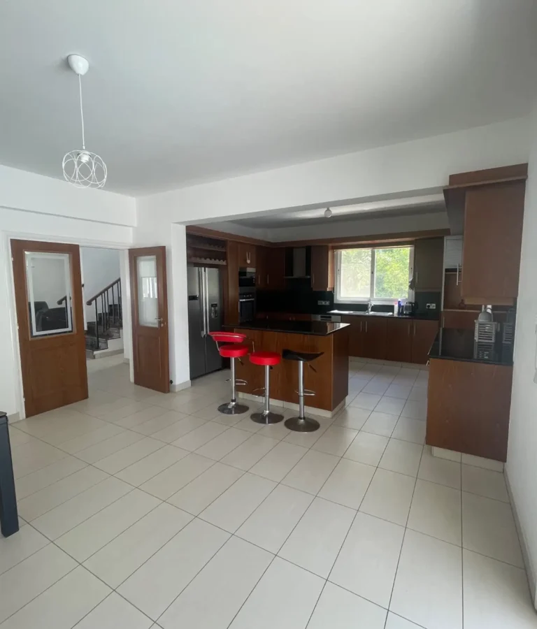 4 Bedroom House for Rent in Oroklini, Larnaca District