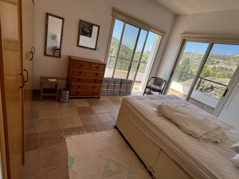 3 Bedroom House for Sale in Pera Pedi, Limassol District