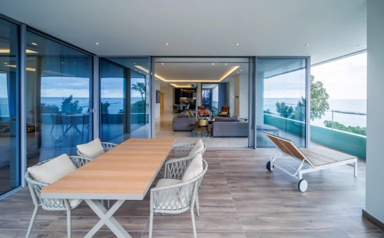 4 Bedroom Apartment for Sale in Agios Tychonas, Limassol District