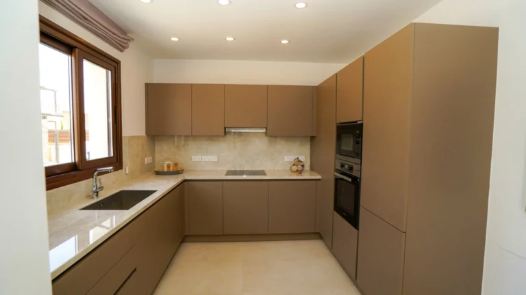 5 Bedroom House for Sale in Famagusta – Agia Napa