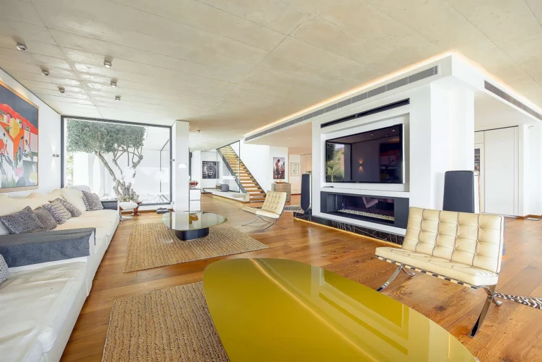 4 Bedroom House for Sale in Mesogi, Paphos District