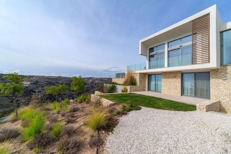 4 Bedroom House for Sale in Tsada, Paphos District