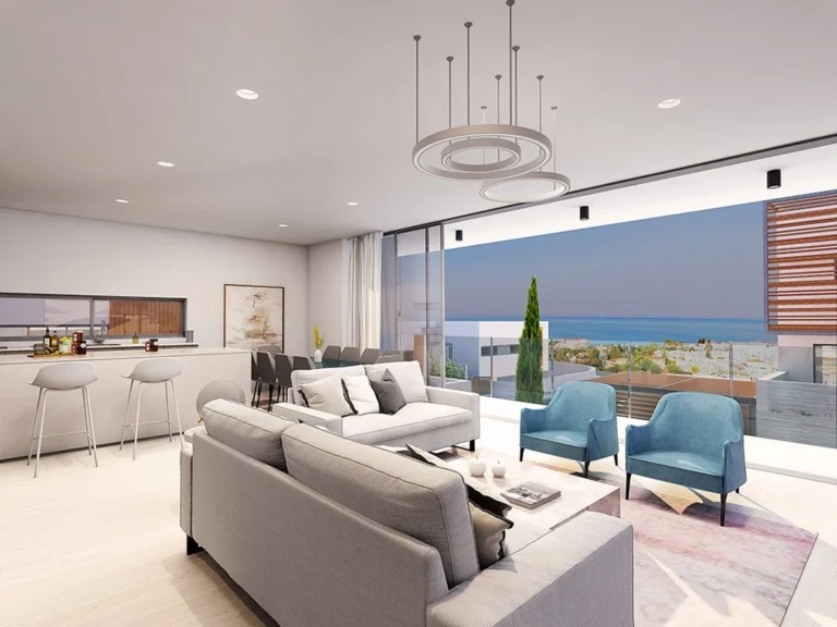 5 Bedroom House for Sale in Chlorakas, Paphos District