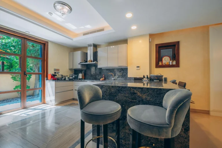 6+ Bedroom House for Sale in Pyrgos Lemesou, Limassol District