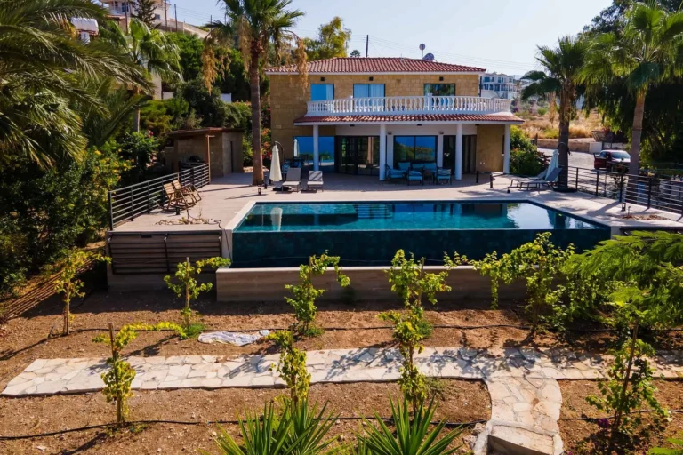 3 Bedroom House for Sale in Pegeia, Paphos District