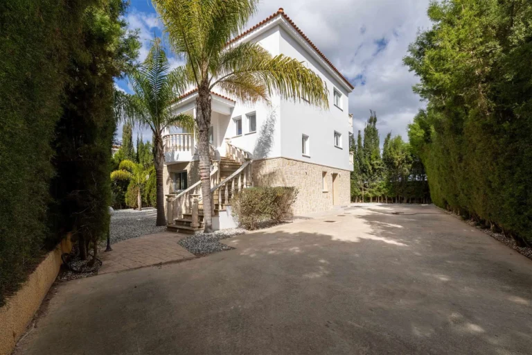 4 Bedroom House for Sale in Pegeia, Paphos District