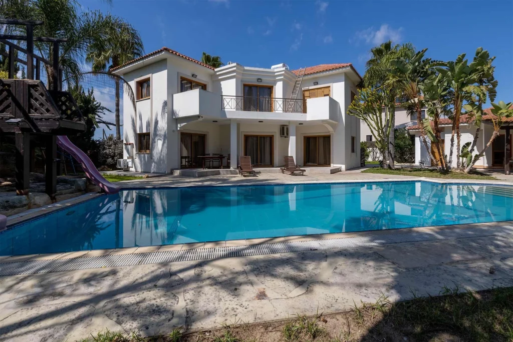 5 Bedroom House for Sale in Pyla, Larnaca District