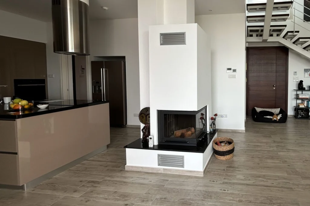 3 Bedroom House for Sale in Germasogeia, Limassol District