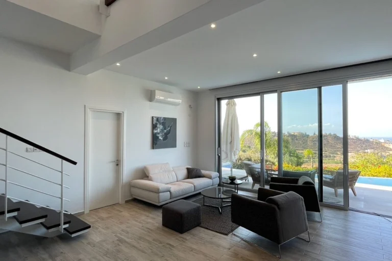 3 Bedroom House for Sale in Germasogeia, Limassol District