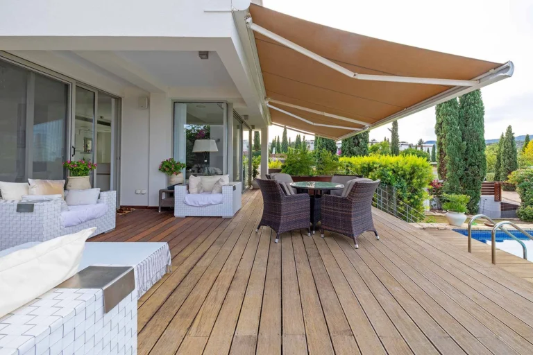 4 Bedroom House for Sale in Neo Chorio Pafou, Paphos District