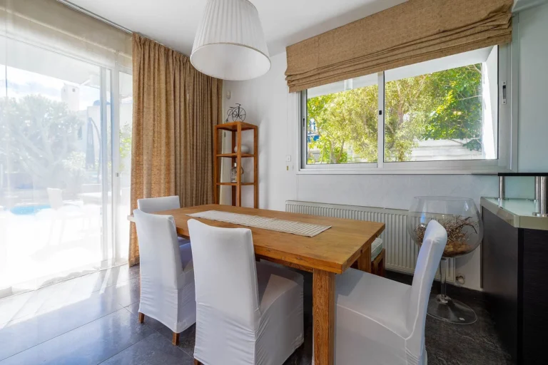 4 Bedroom House for Sale in Pyrgos Lemesou, Limassol District