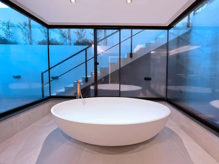 6+ Bedroom House for Sale in Latsia, Nicosia District