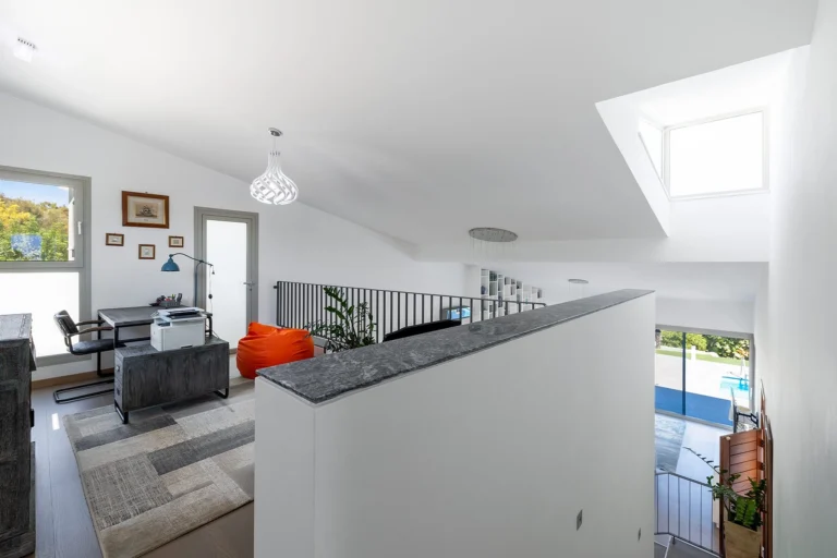 3 Bedroom House for Sale in Neo Chorio Pafou, Paphos District