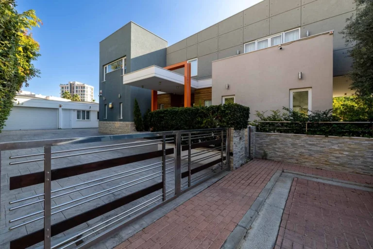 5 Bedroom House for Sale in Limassol District