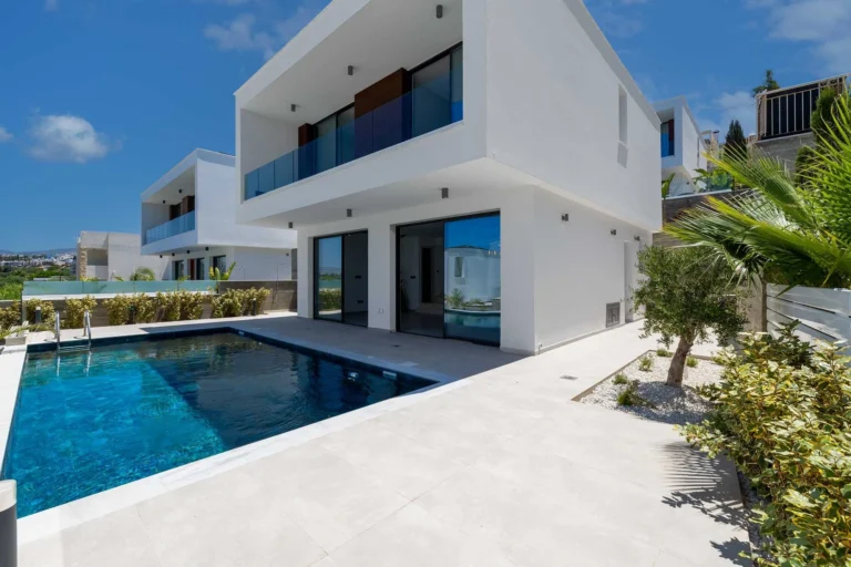 3 Bedroom House for Sale in Chlorakas, Paphos District