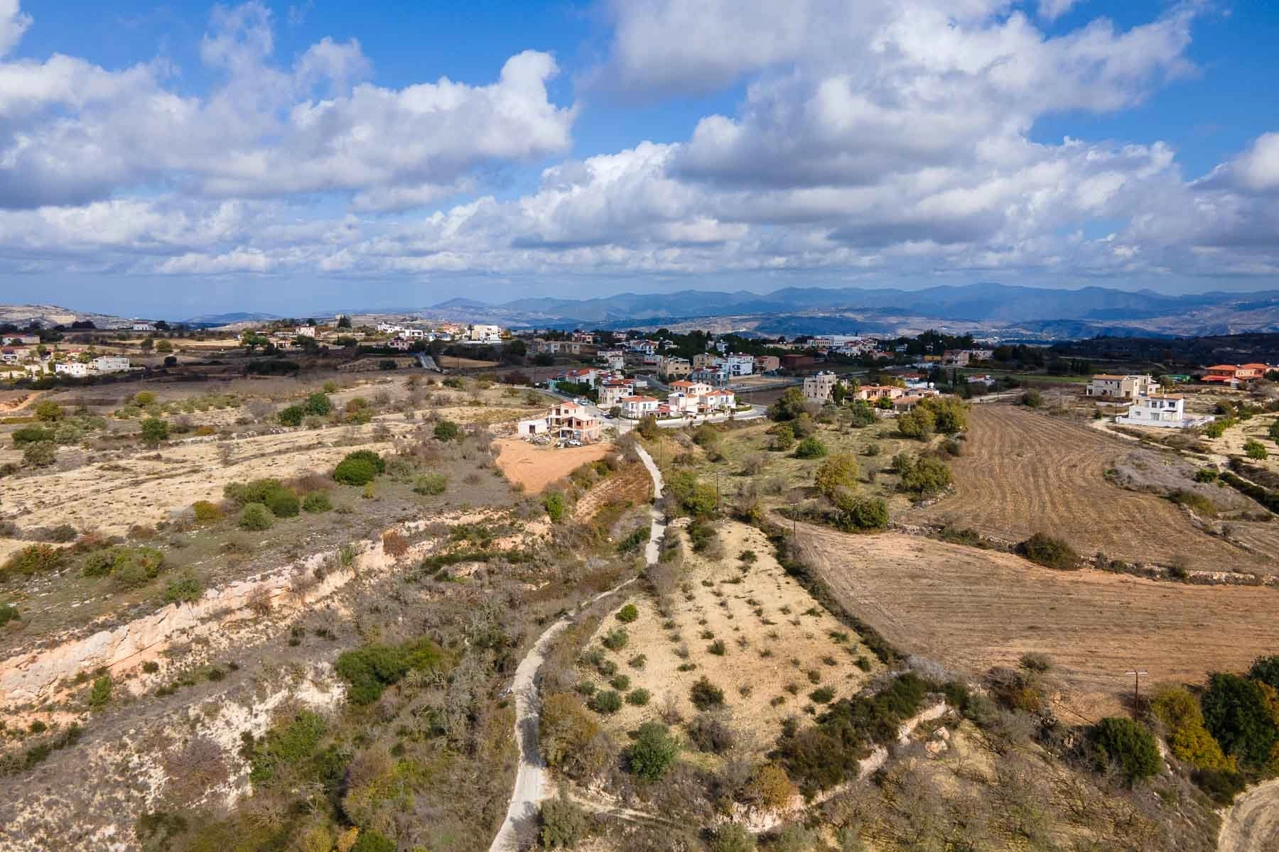 4,014m² Plot for Sale in Koili, Paphos District