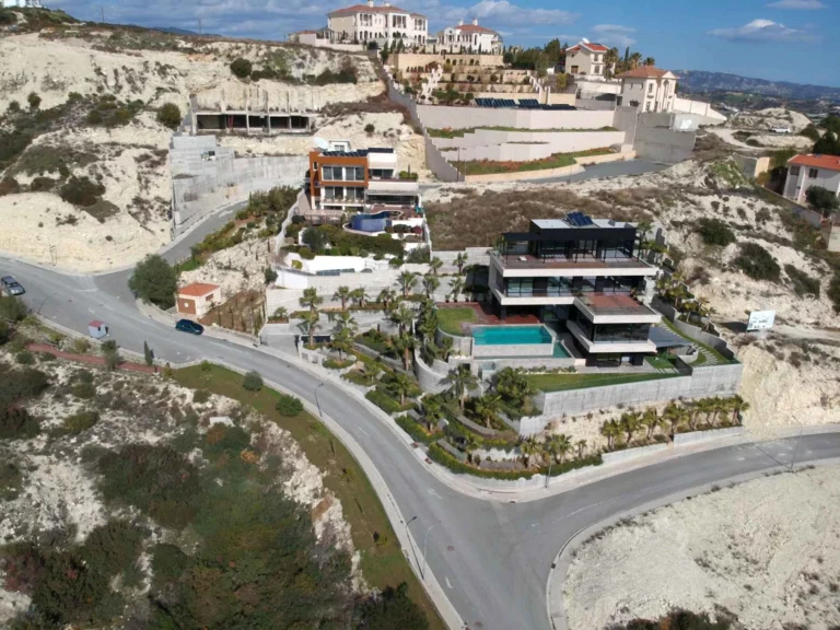 1,167m² Plot for Sale in Agios Tychonas, Limassol District