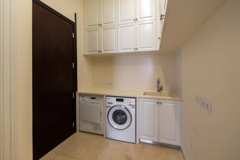 3 Bedroom Apartment for Sale in Limassol – Neapolis