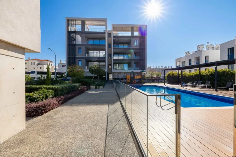 1 Bedroom Apartment for Sale in Tombs Of the Kings, Paphos District