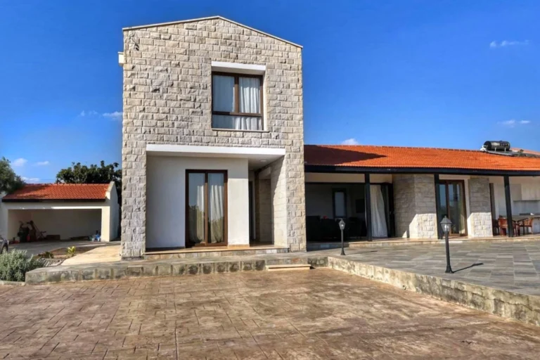 3 Bedroom House for Sale in Maroni, Larnaca District