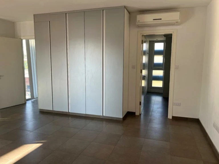 Building for Sale in Limassol – Katholiki