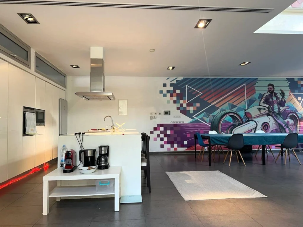 Building for Sale in Limassol – Katholiki