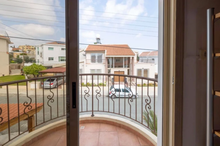 5 Bedroom House for Sale in Limassol – Agia Fyla