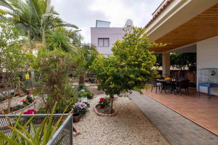 5 Bedroom House for Sale in Limassol – Agia Fyla