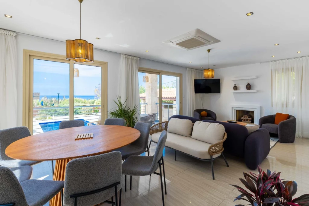 4 Bedroom House for Sale in Kissonerga, Paphos District