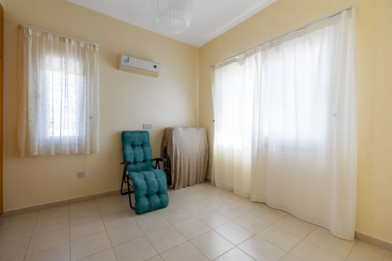 3 Bedroom House for Sale in Pegeia, Paphos District