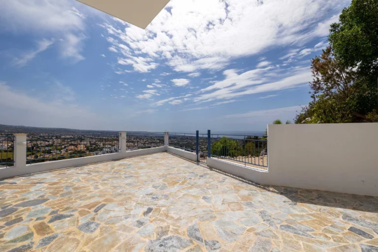 3 Bedroom House for Sale in Pegeia, Paphos District