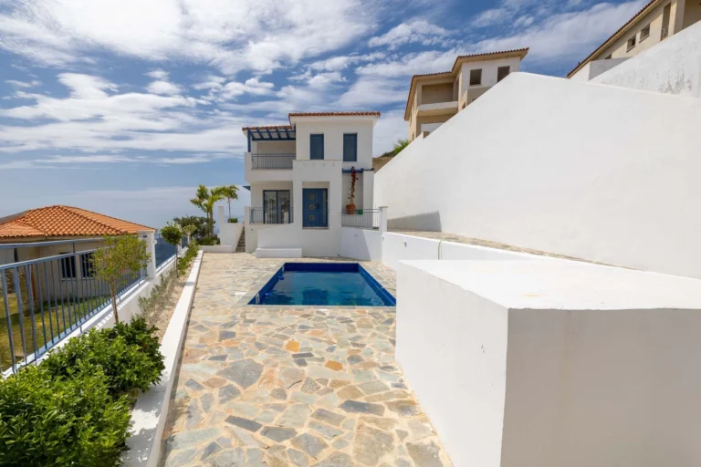 3 Bedroom House for Sale in Pegeia, Paphos District