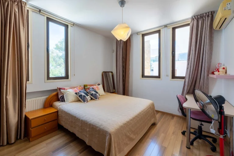 4 Bedroom House for Sale in Agios Nikolaos, Larnaca District