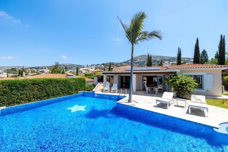 4 Bedroom House for Sale in Tala, Paphos District