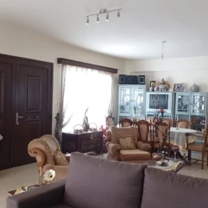 3 Bedroom House for Sale in Agios Therapon, Limassol District