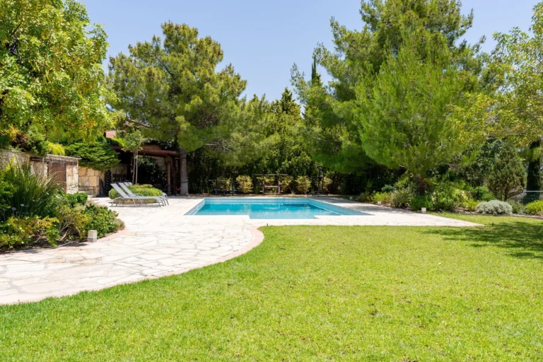 6+ Bedroom House for Sale in Souni, Limassol District