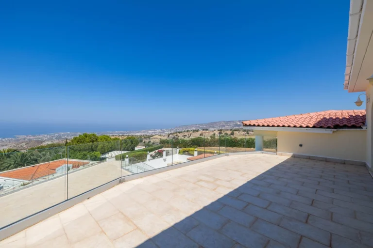 6+ Bedroom House for Sale in Akoursos, Paphos District
