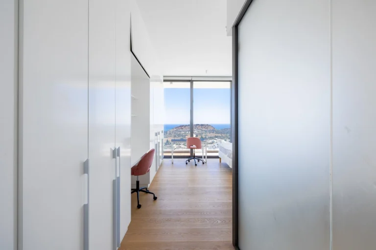 5 Bedroom House for Sale in Agios Tychonas, Limassol District