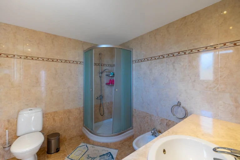 5 Bedroom House for Sale in Agios Tychonas, Limassol District