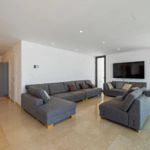 3 Bedroom Apartment for Sale in Limassol – Agios Nektarios