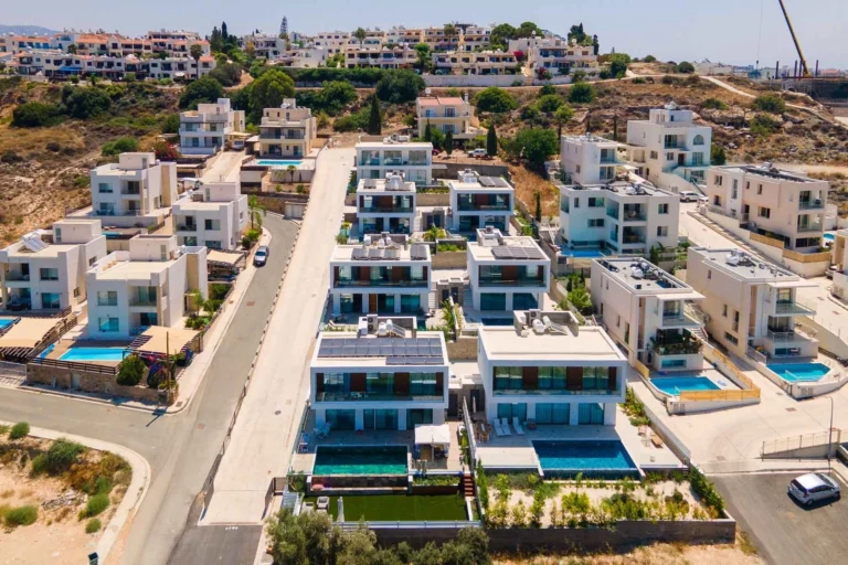 3 Bedroom House for Sale in Chlorakas, Paphos District