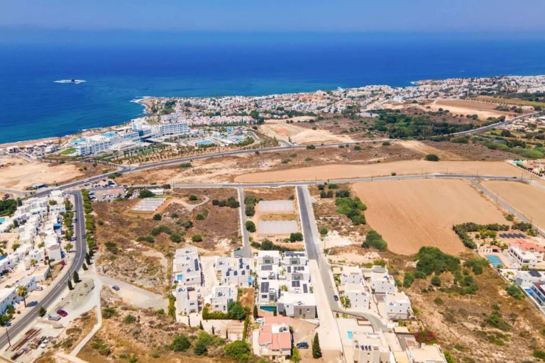 3 Bedroom House for Sale in Chlorakas, Paphos District