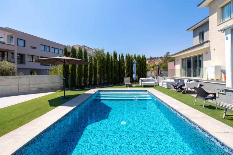 3 Bedroom House for Sale in Agios Tychonas, Limassol District