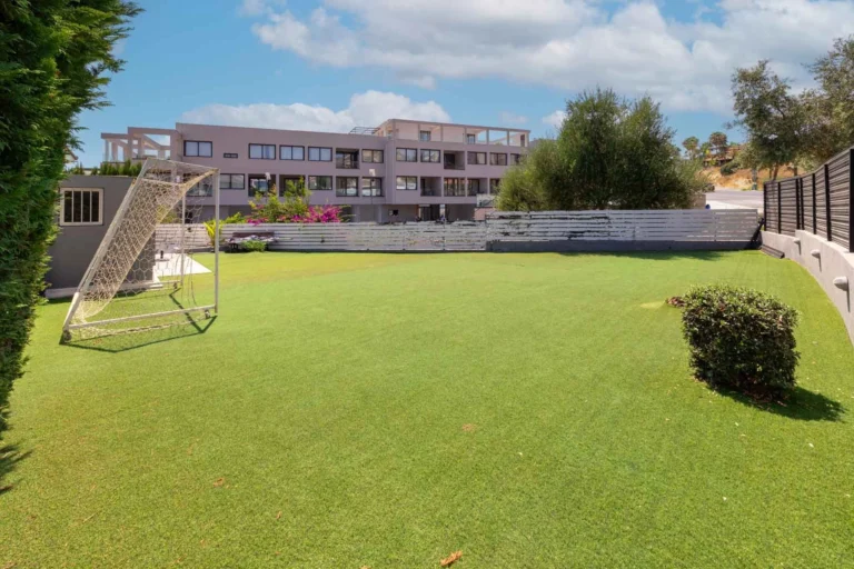 3 Bedroom House for Sale in Agios Tychonas, Limassol District